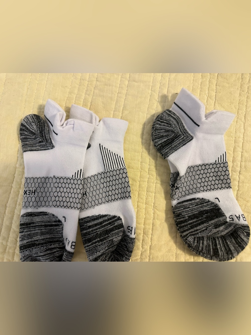 Bombas White & Gray 2 pr Large Men's Athletic Ankle Socks